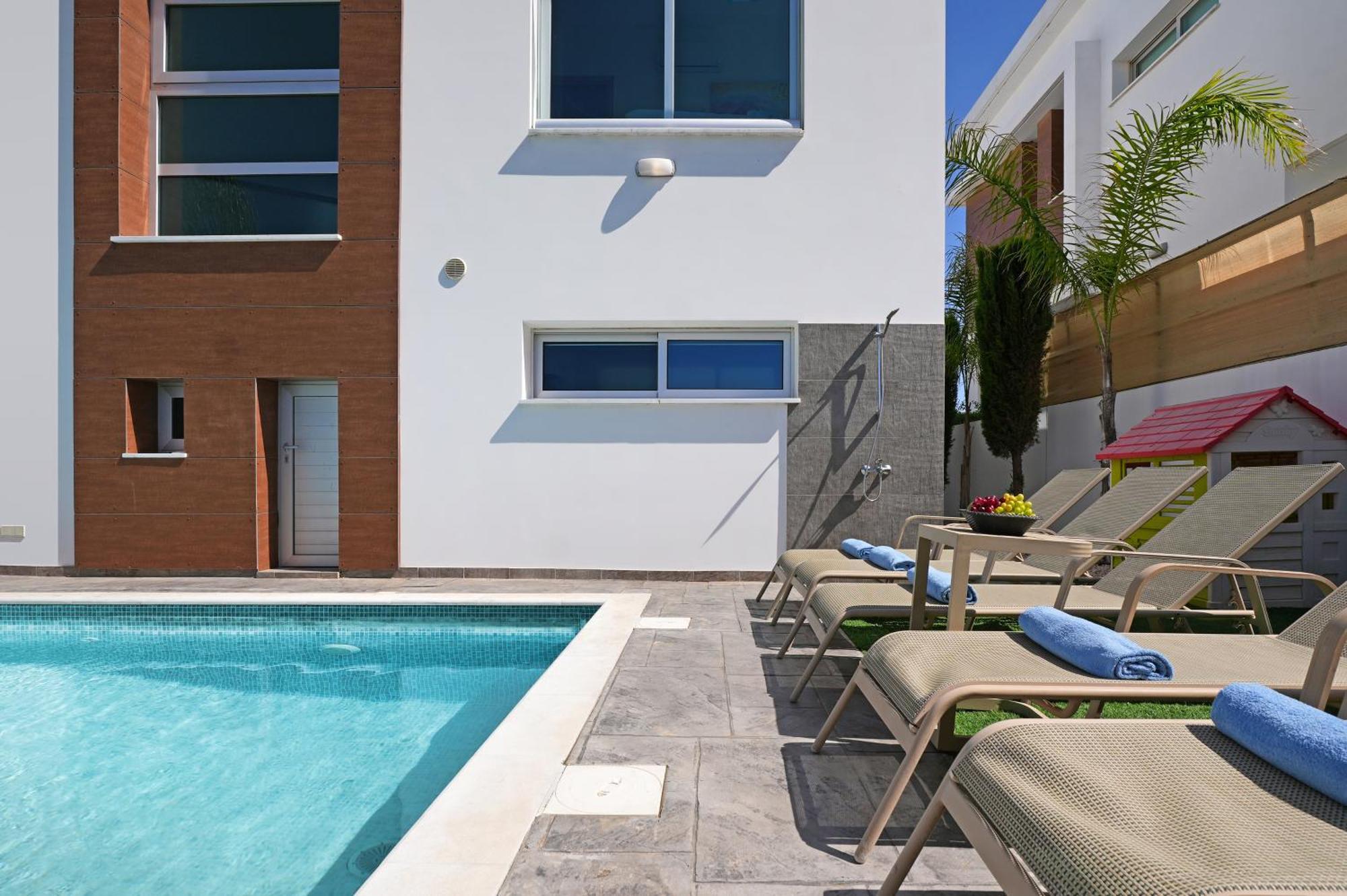 Villa Carmen Protaras Exterior photo