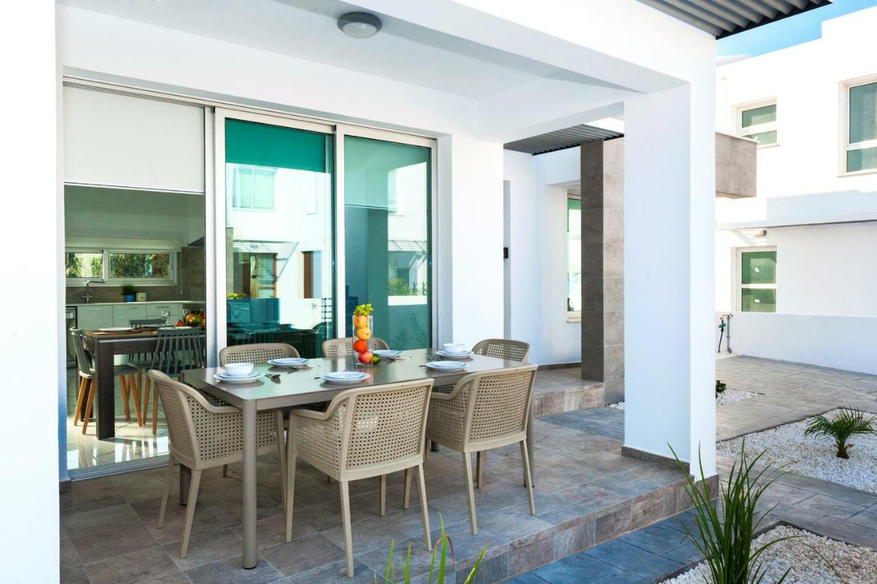 Villa Carmen Protaras Exterior photo