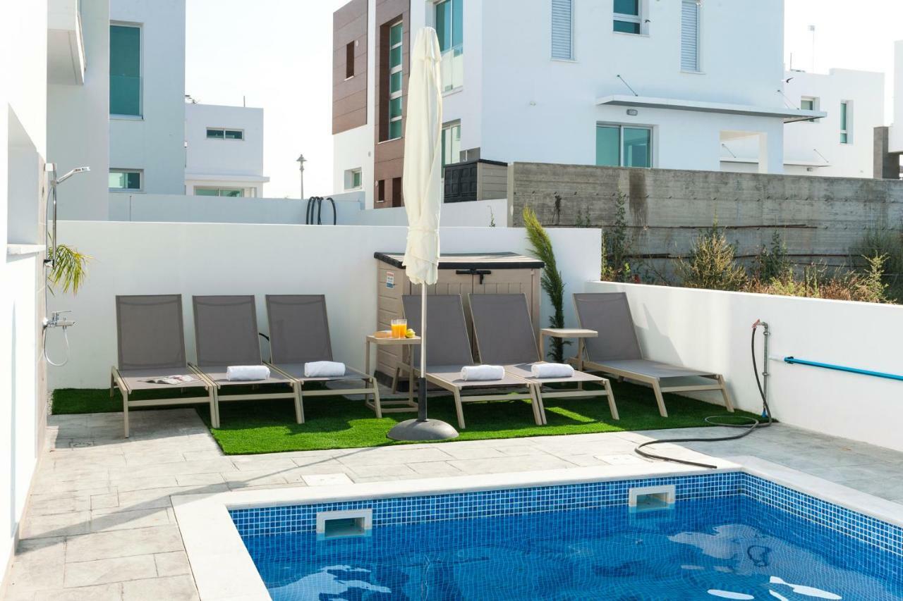 Villa Carmen Protaras Exterior photo